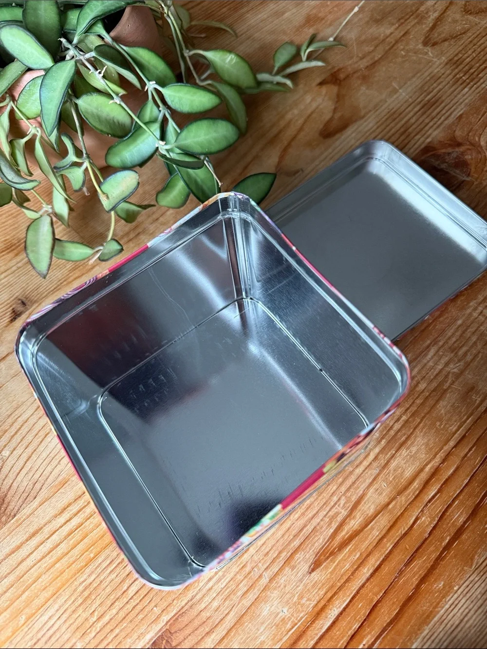 Vintage Candy-Print Decorative Tin Box with Red Ribbon